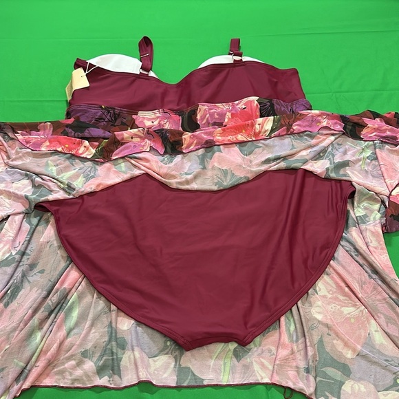 BloomChic Plus Size Floral Patchwork Tummy Control Ruched Swim Dress 4XL us 26 - Picture 5 of 5